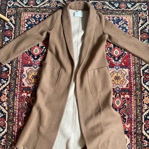 Aritzia - luxe lounge in camel
